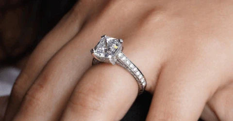 Asscher Cut Engagement Rings