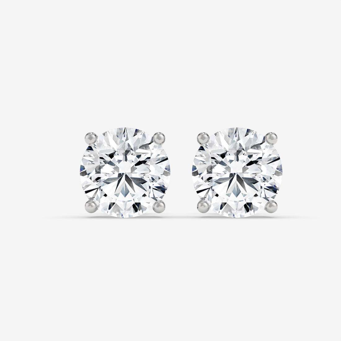 Classic Round Diamond Stud Earrings in 14K Yellow Gold